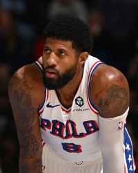 美记：76人并无计划拆散乔治和恩比德，除非乔治自己想要离队